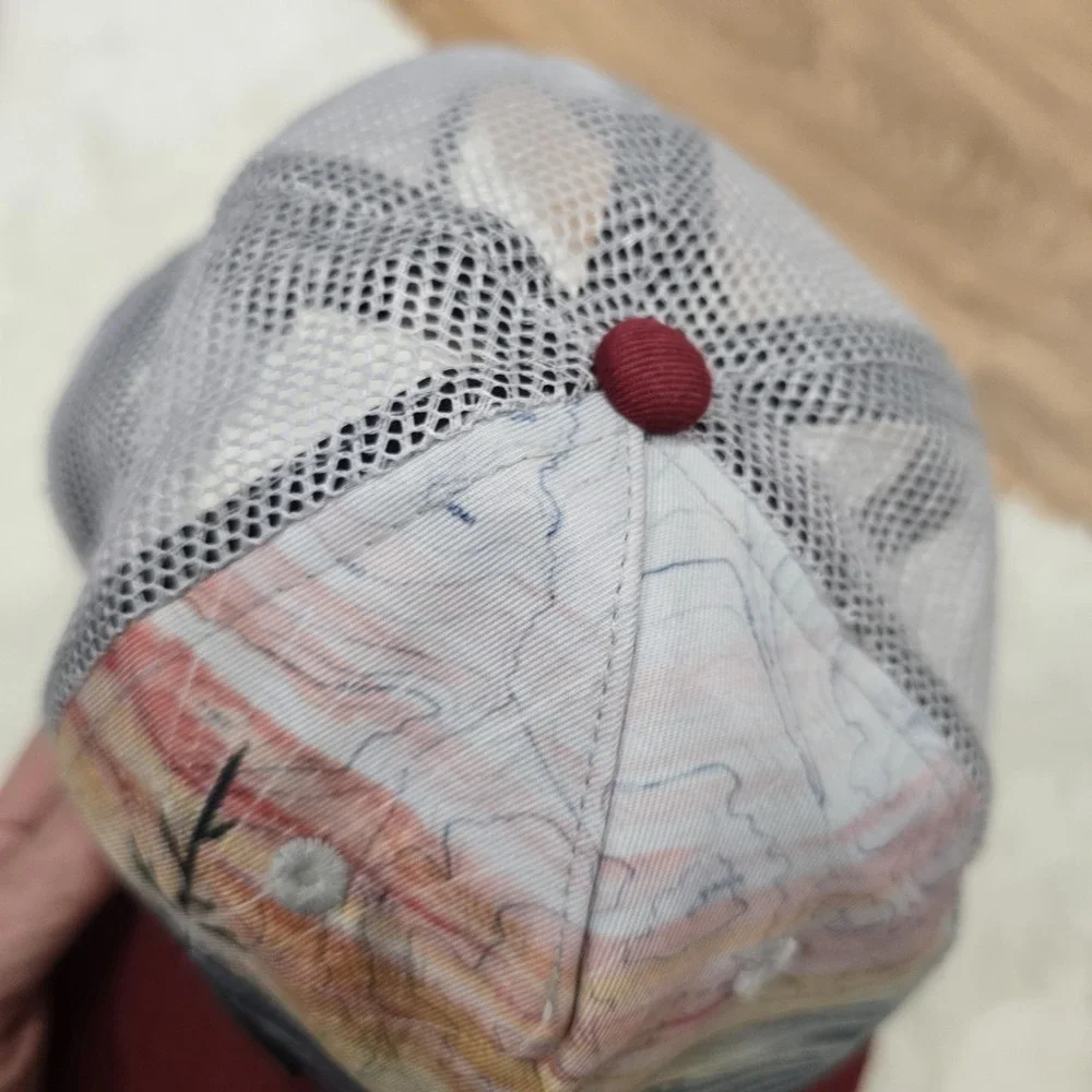 Yellowstone National Park Trucker Hat - Locale Outdoor - Junior / Youth Size‎